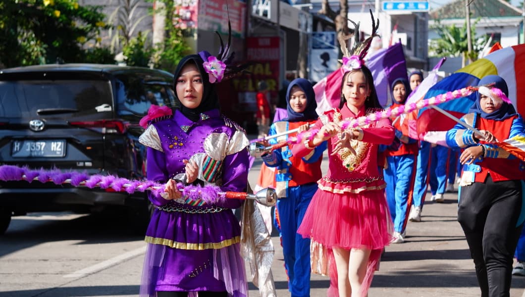Karnaval HUT ke-80 RI