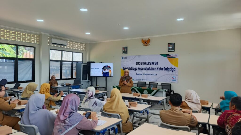 Inspirasi Pendidikan Salatiga: SMP Negeri 10 Sukses Berbagi Strategi Pengelolaan Sekolah Siaga Kependudukan (SSK)